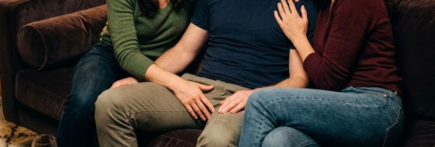 Masturbation in Threesome, Ménage and Swing: Hot Techniques to Give and Receive Pleasure